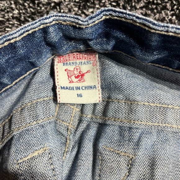 True Religon Jeans - Picture 5 of 6